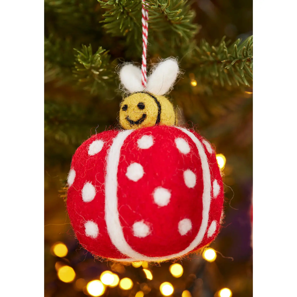 Felt Bee Present Decoration