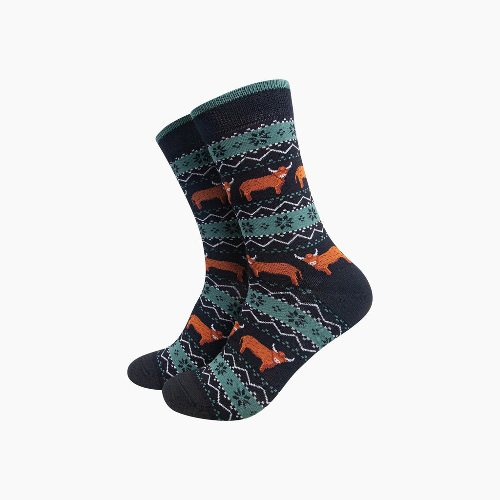 Highland Cow Fair Isle Bamboo Socks in Black/Green (UK 7-11)