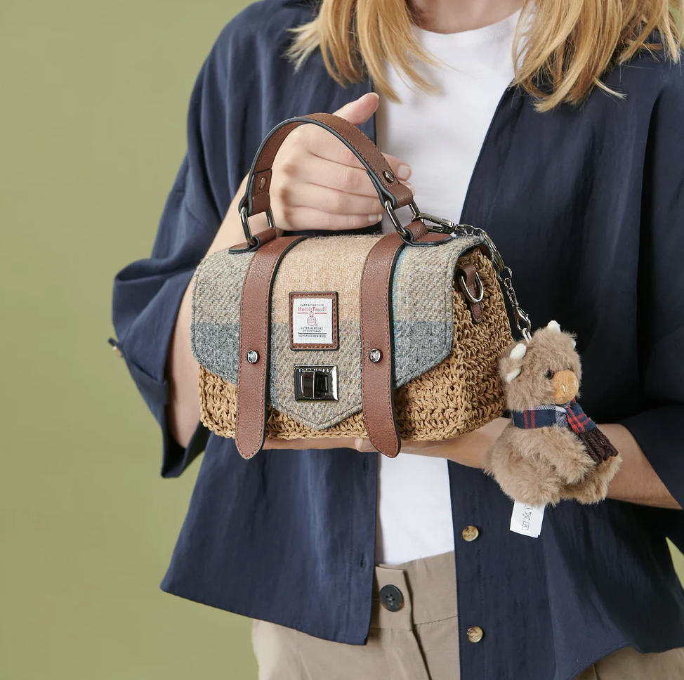 Islander The Mini Straw Satchel