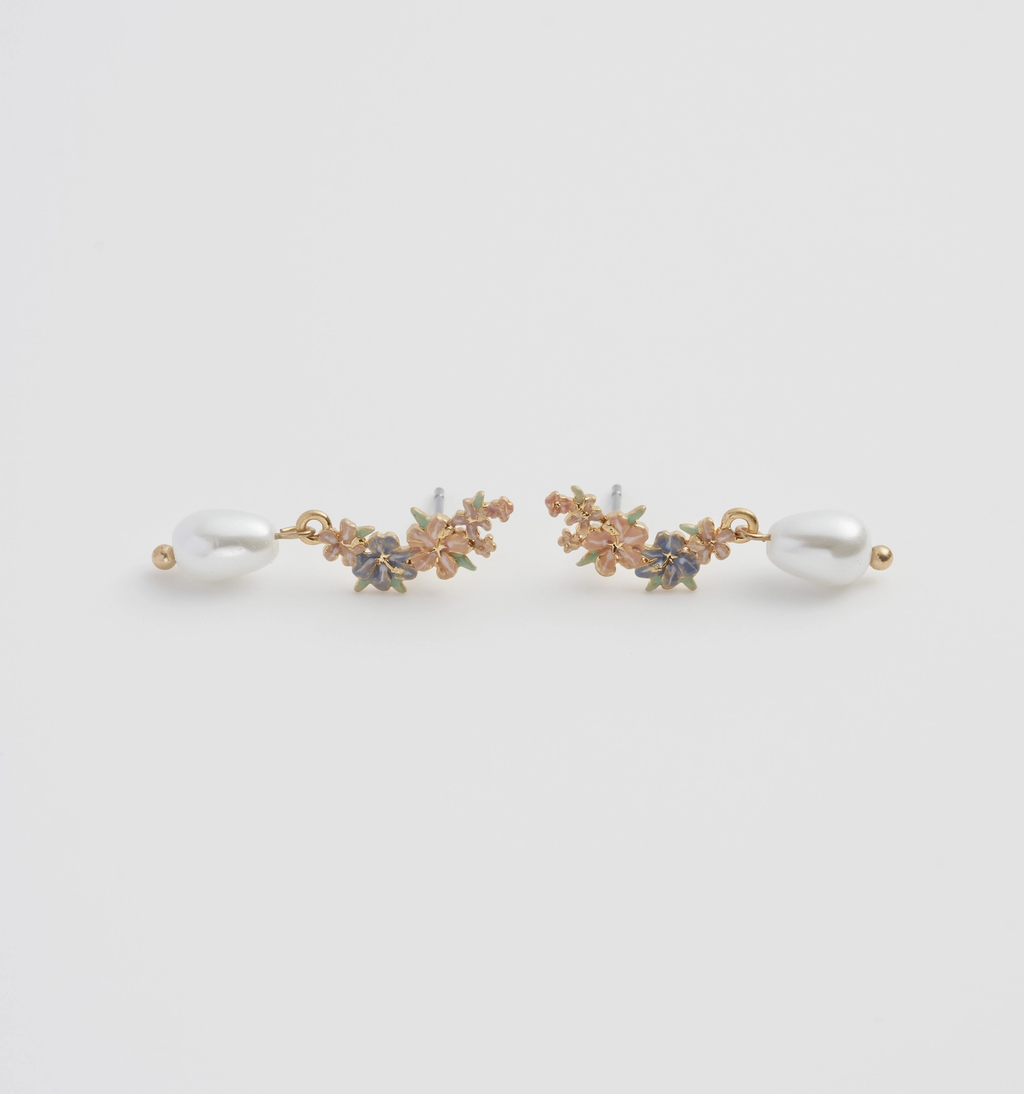 Fable Hibiscus & Pearl Earrings
