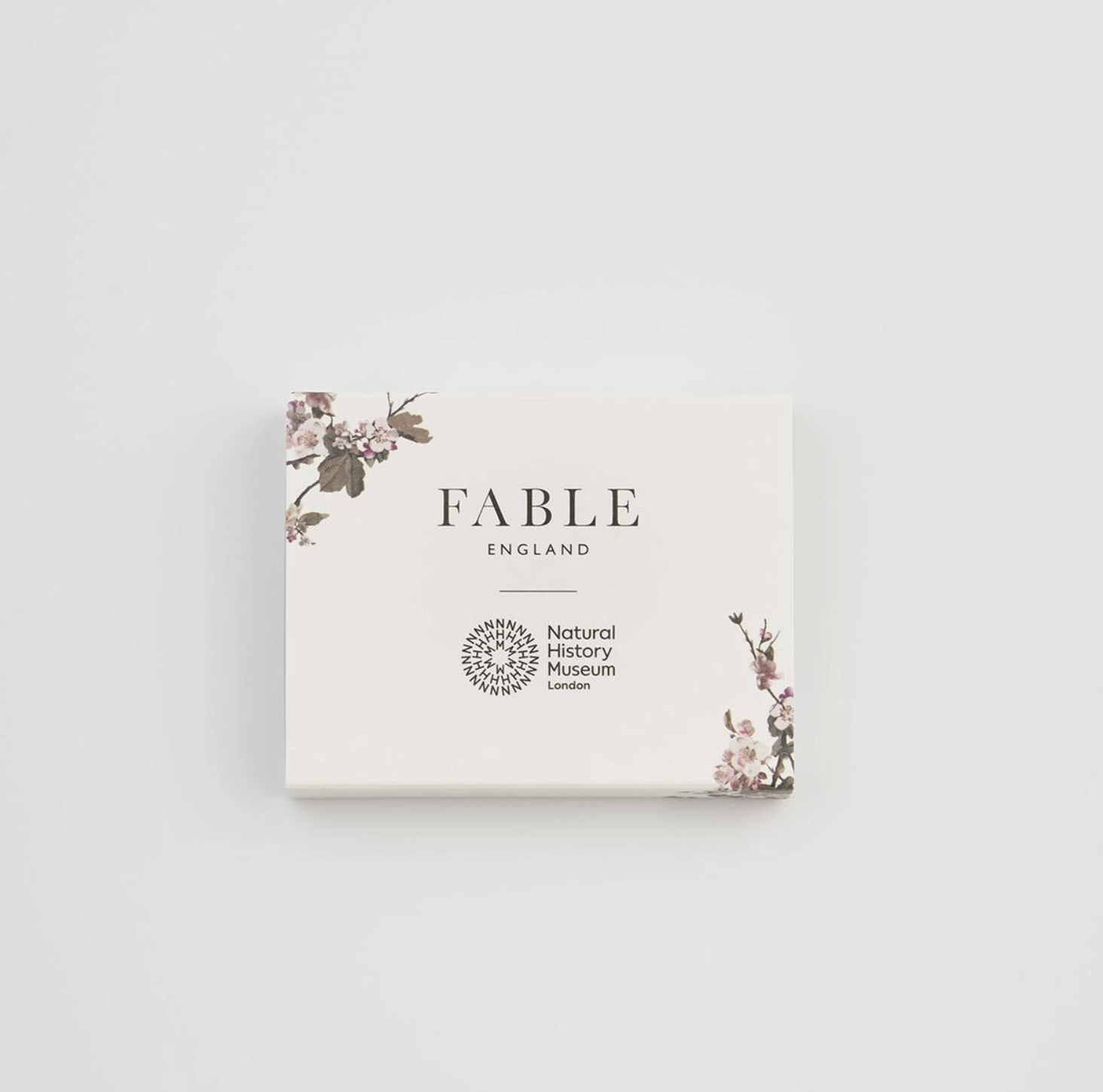 Fable Framed Roses Necklace