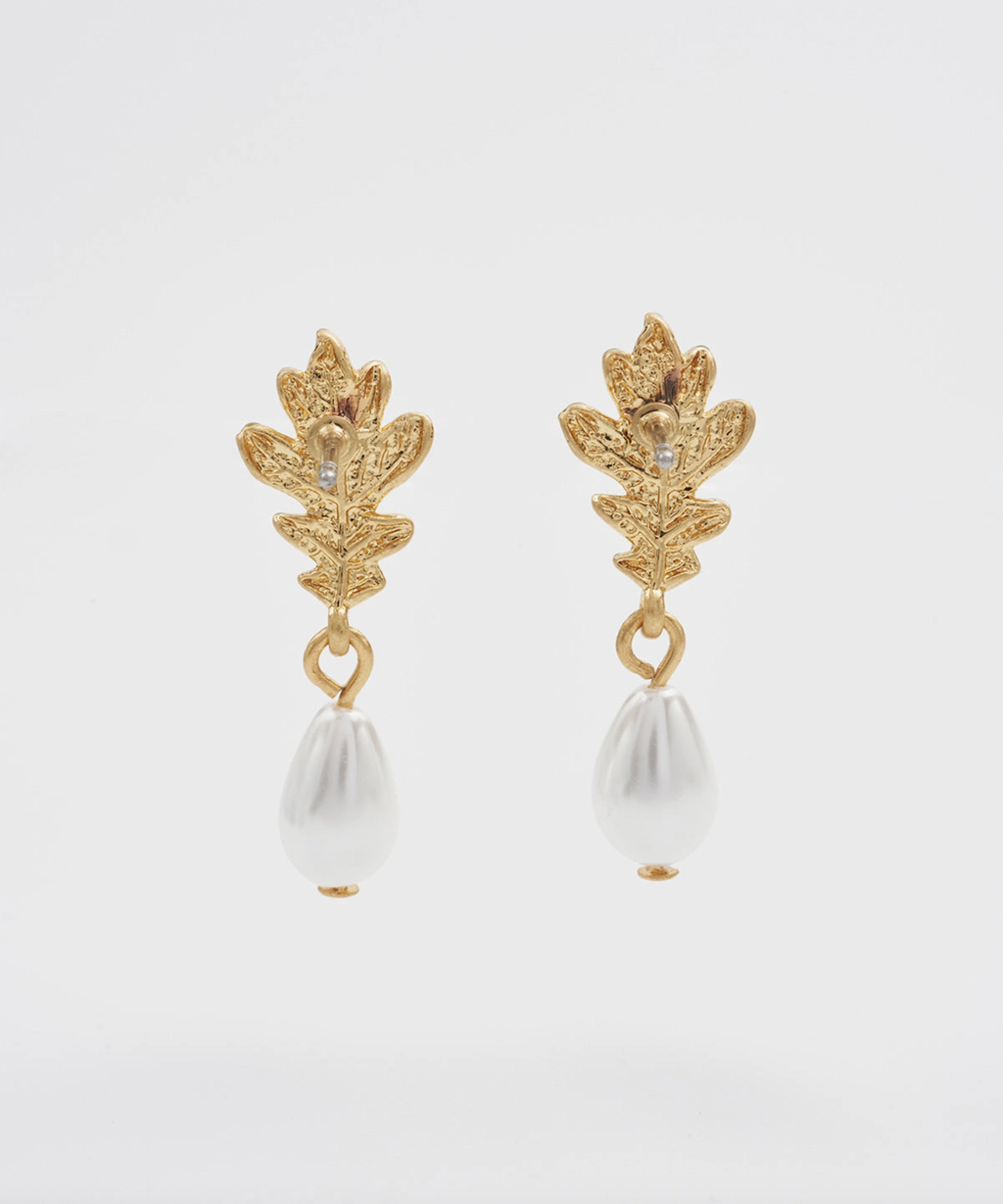 Fable Oak Leaf Pearl Earring - Gold