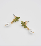 Fable Oak Leaf Pearl Earring - Gold