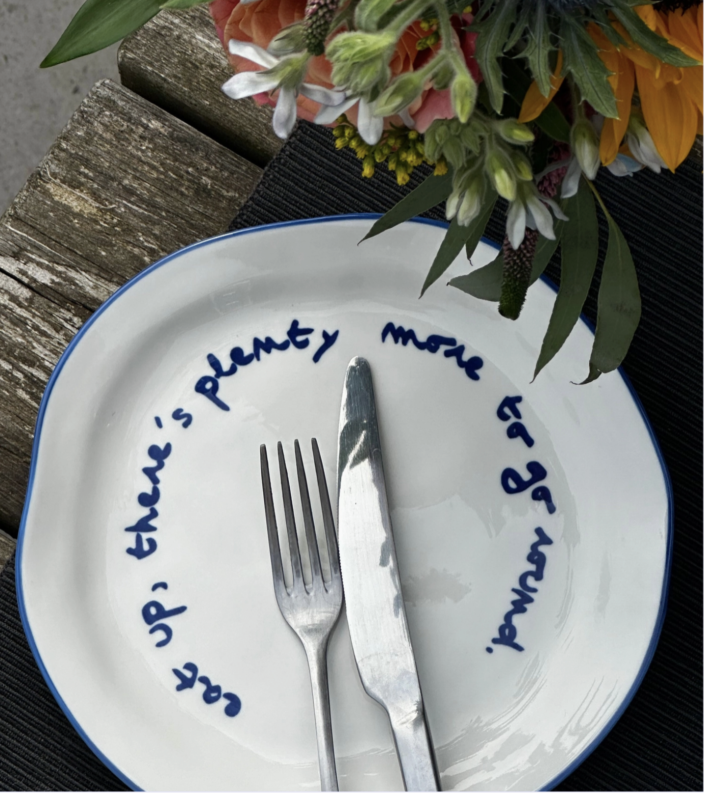 MAEGEN Statement Plate - 'eat Up There's Plenty More To Go Around.'