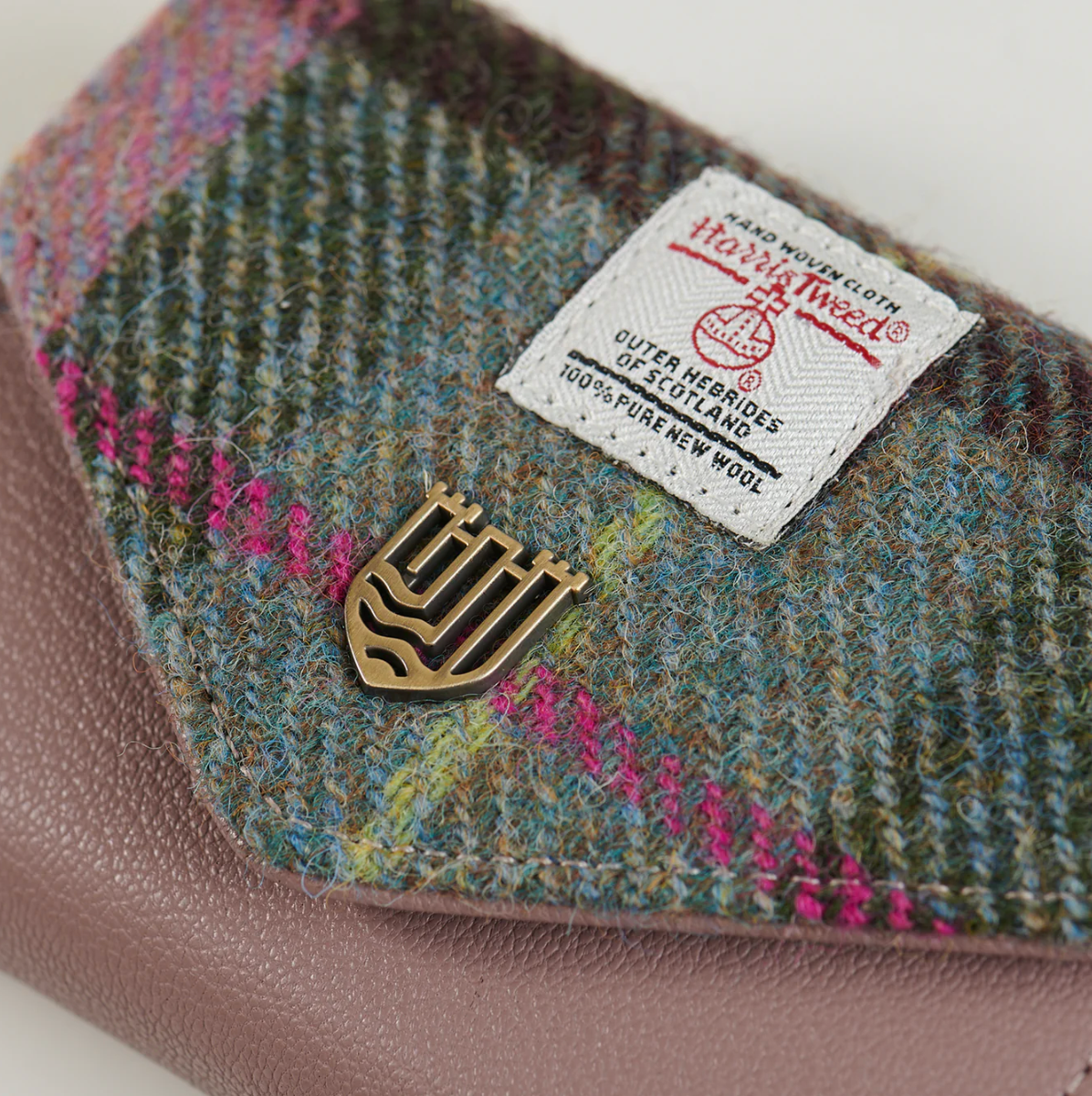 Islander The Small Clasp Purse