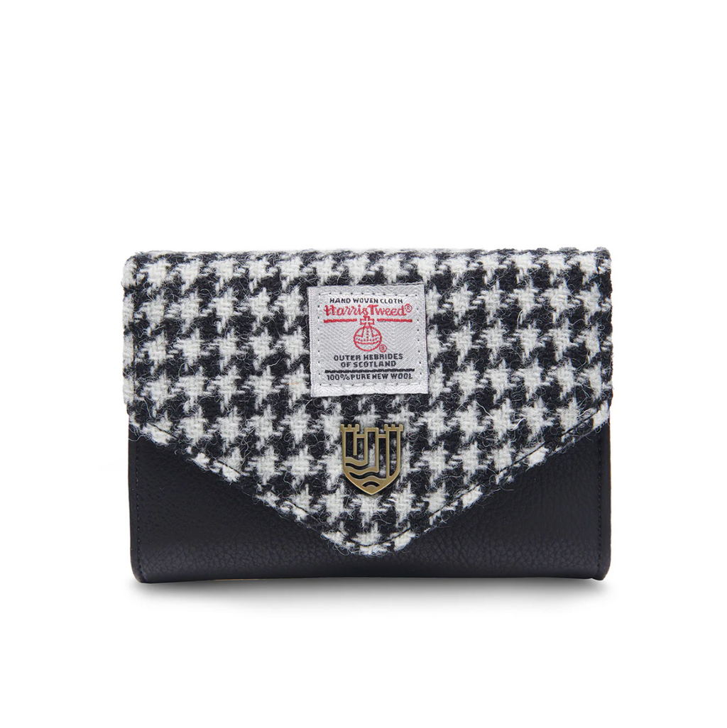 Islander The Small Clasp Purse