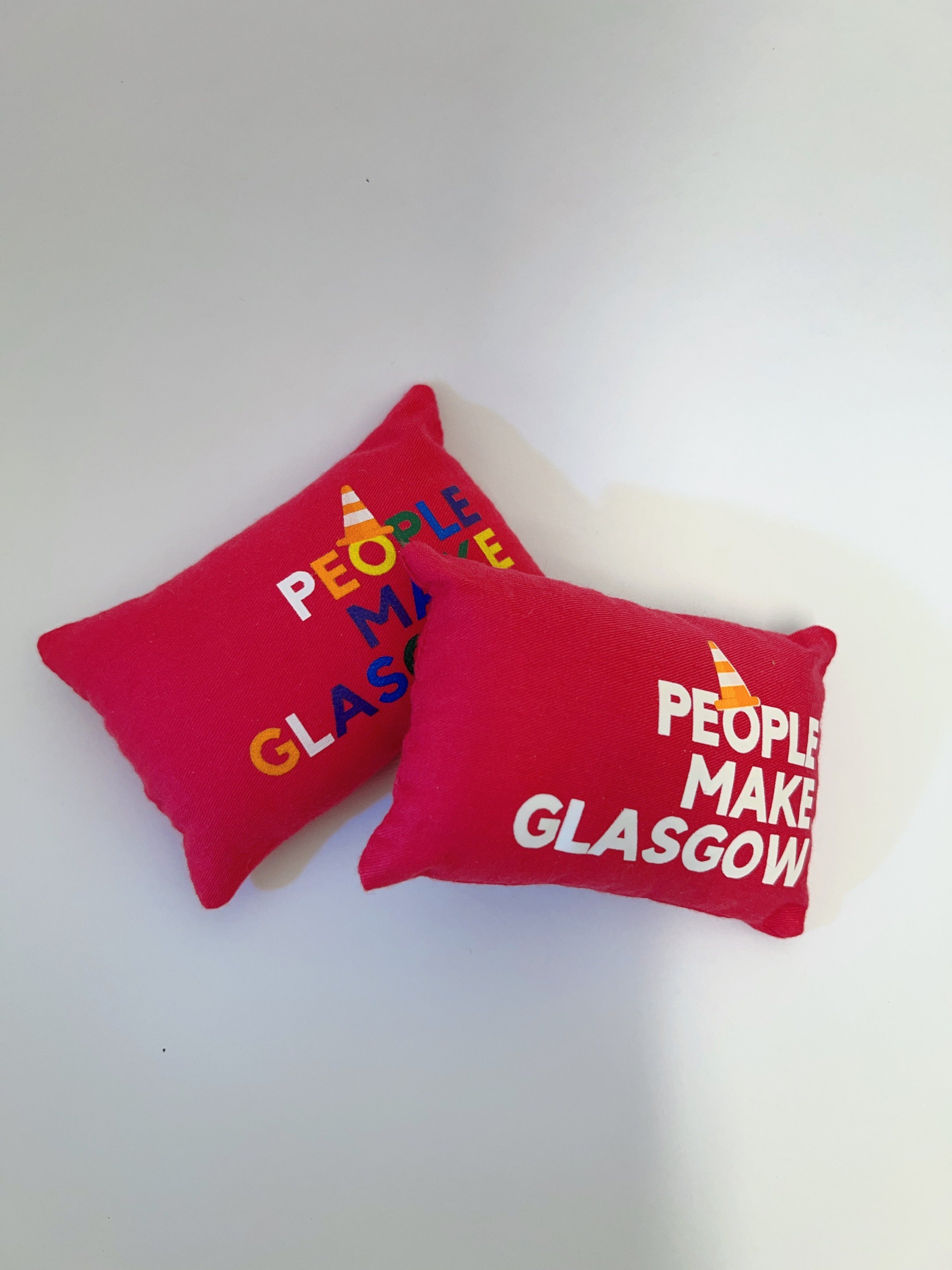 Fabric Handmade People Make Glasgow Pillow Fridge Magnet