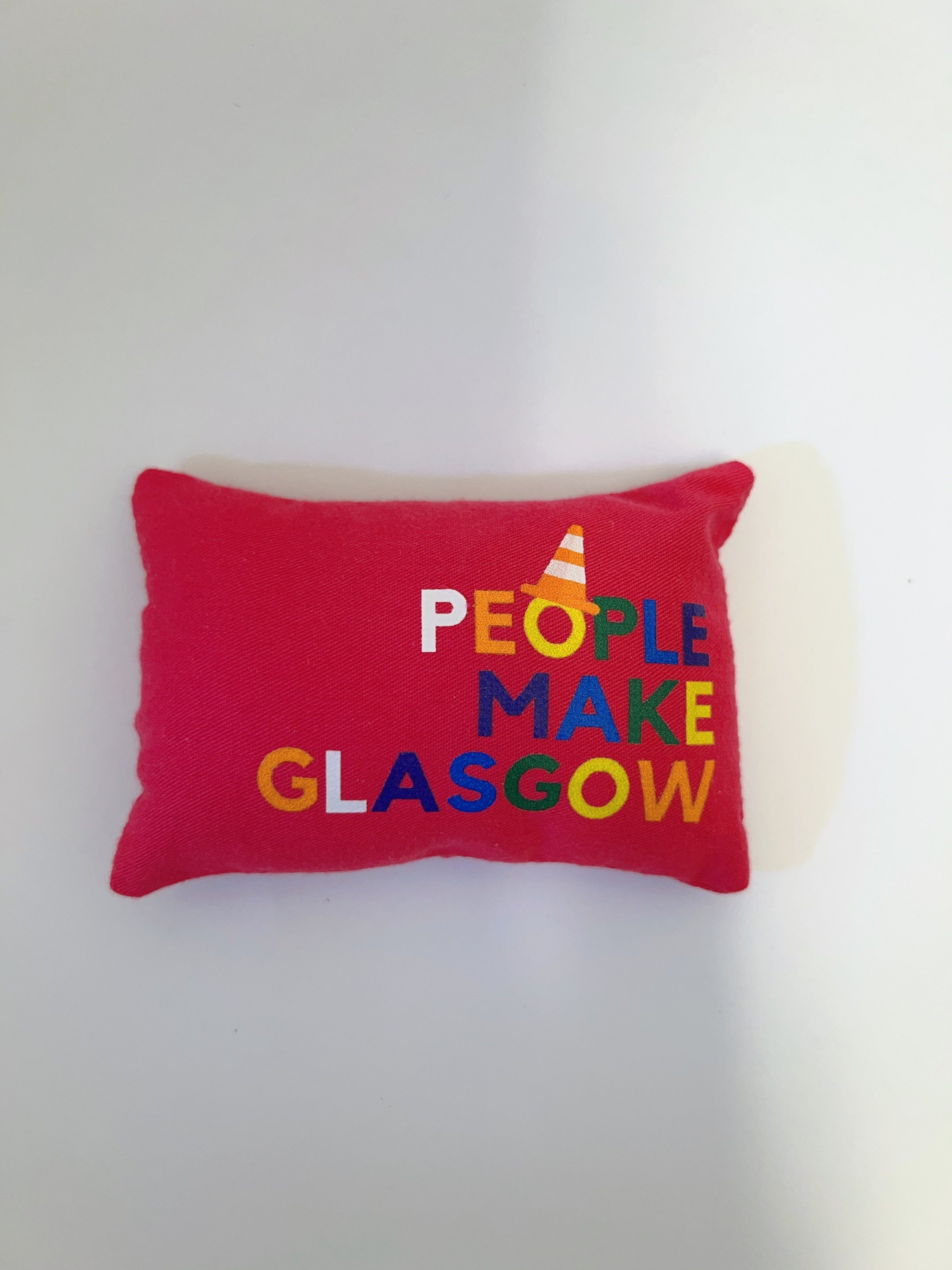 Fabric Handmade People Make Glasgow Pillow Fridge Magnet (Large)